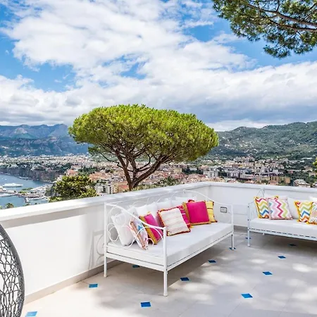 بيت ضيافة Coralia Sorrento, Luxury In Amalfi Coast, Italia