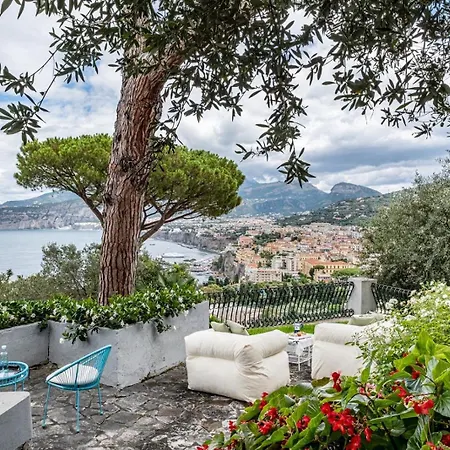 Coralia Luxury In Sorrento, Italia וילה *