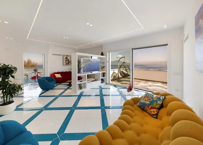 Πανσιόν Coralia Sorrento, Luxury In Amalfi Coast, Italia 3*