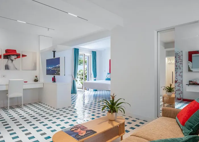 Coralia Sorrento, Luxury In Amalfi Coast, Italia 3*